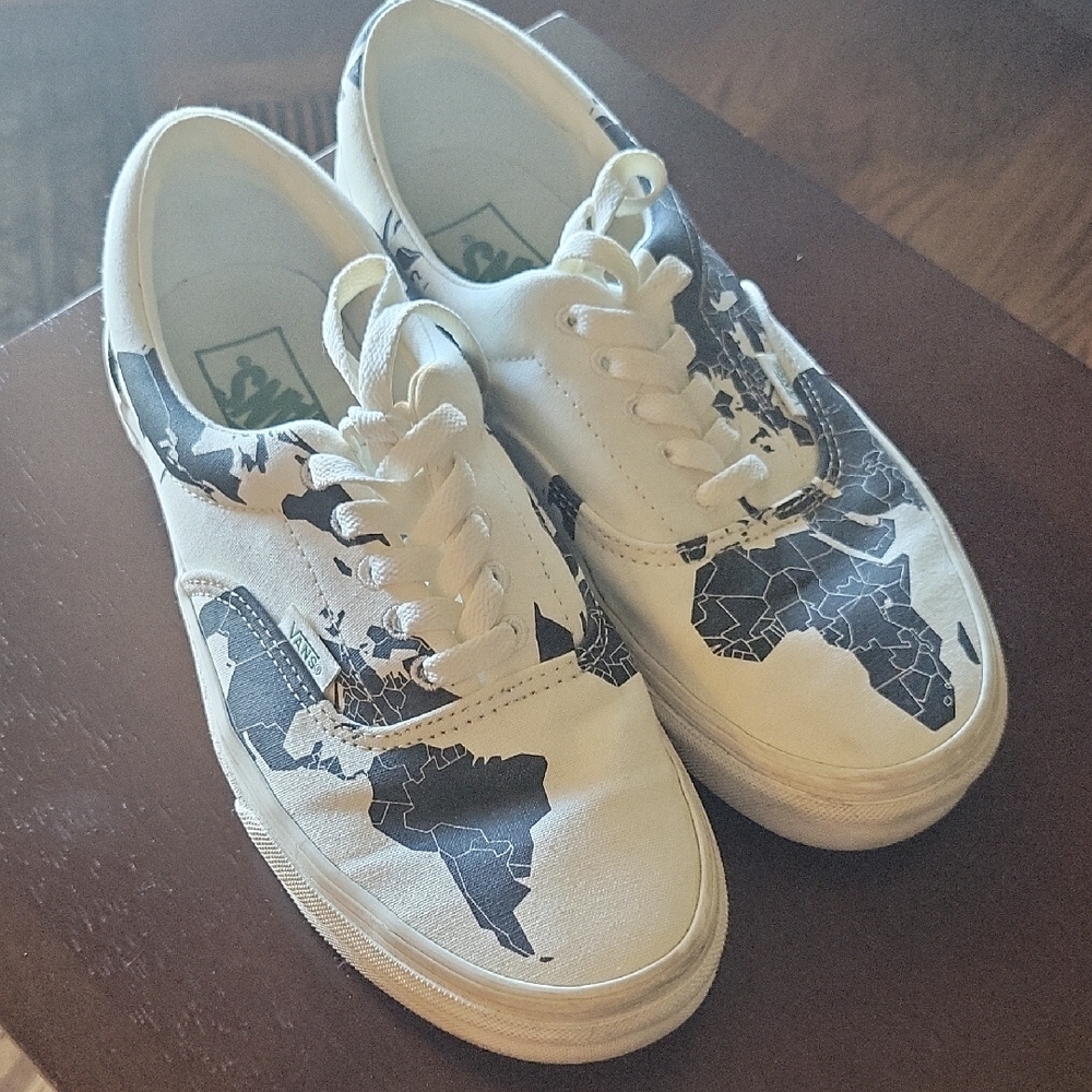 Vans Save The Planet - World Map Design 8.5 Women's/7 Mens